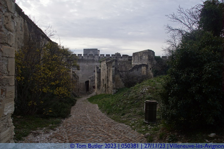 Photo ID: 050381, Looking back into the fort, Villeneuve-ls-Avignon, France