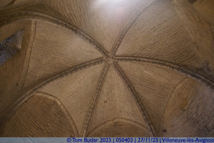 Photo ID: 050403, Arched ceiling, Villeneuve-ls-Avignon, France