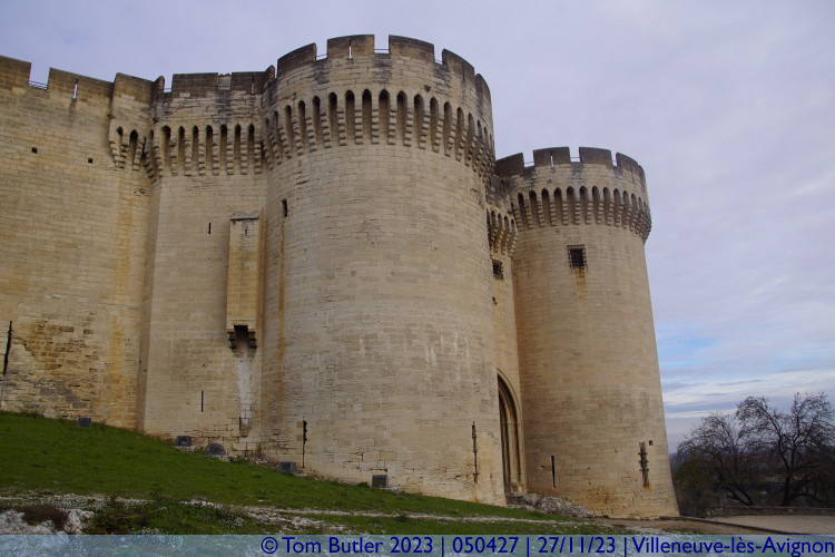 Photo ID: 050427, Fortress entrance towers, Villeneuve-ls-Avignon, France