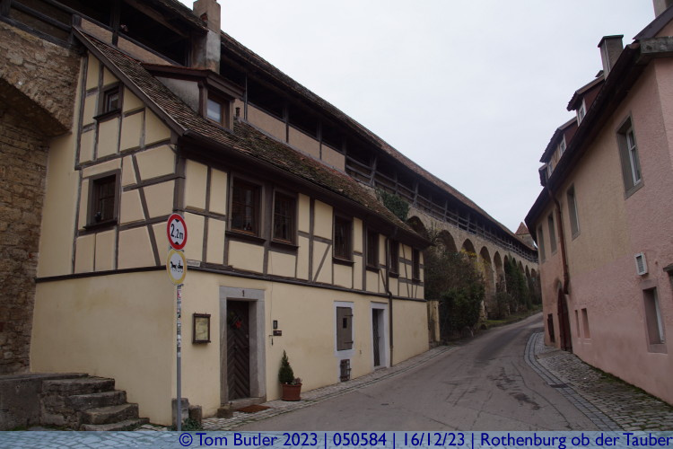 Photo ID: 050584, Walls from the Klingentor, Rothenburg ob der Tauber, Germany