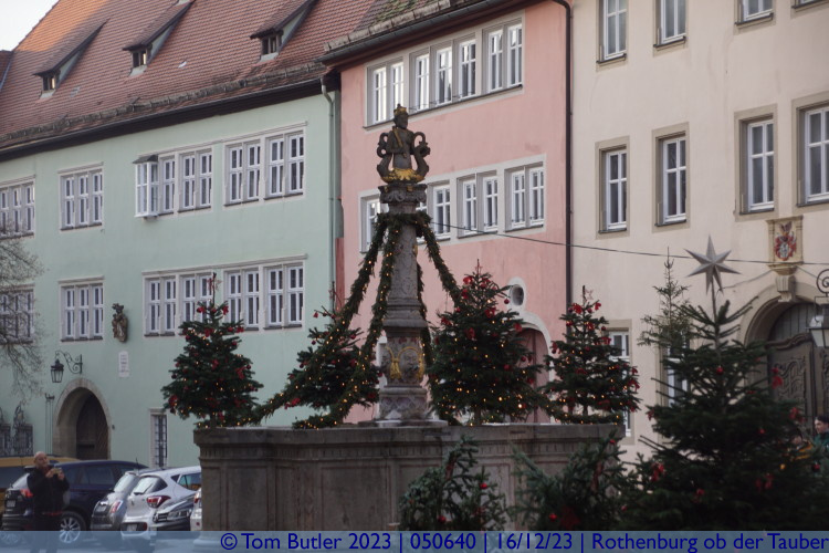 Photo ID: 050640, The Herrnbrunnen, Rothenburg ob der Tauber, Germany