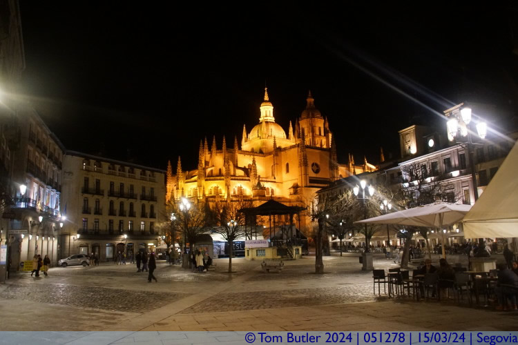 Photo ID: 051278, In the Plaza Mayor, Segovia, Spain