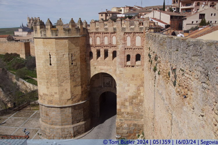 Photo ID: 051359, The Puerta de San Andrs, Segovia, Spain