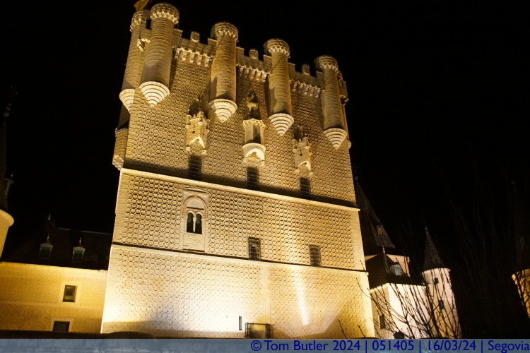 Photo ID: 051405, Front faade of the Alczar at night, Segovia, Spain