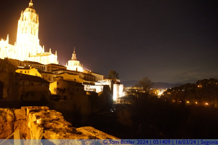 Photo ID: 051409, Cathedral, Puerta de San Andrs and mountains, Segovia, Spain