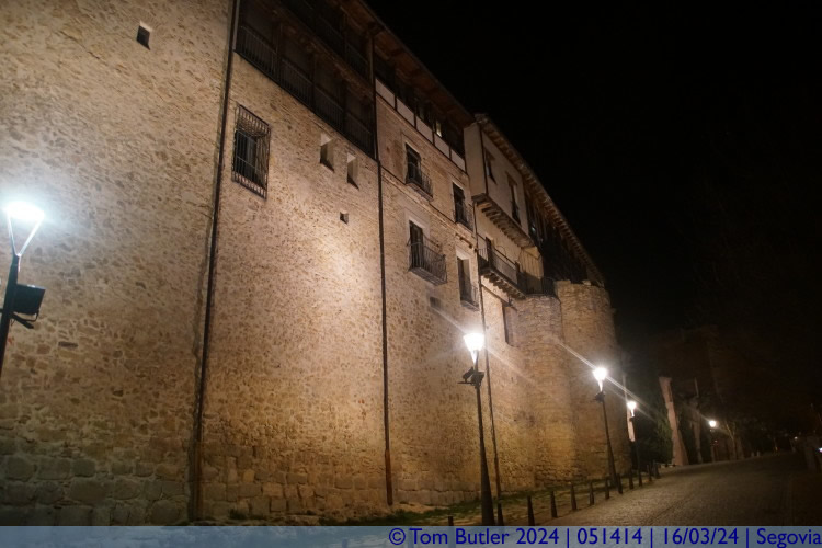 Photo ID: 051414, Buildings built into the city walls, Segovia, Spain