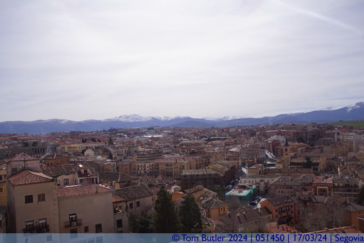 Photo ID: 051450, City and mountains, Segovia, Spain