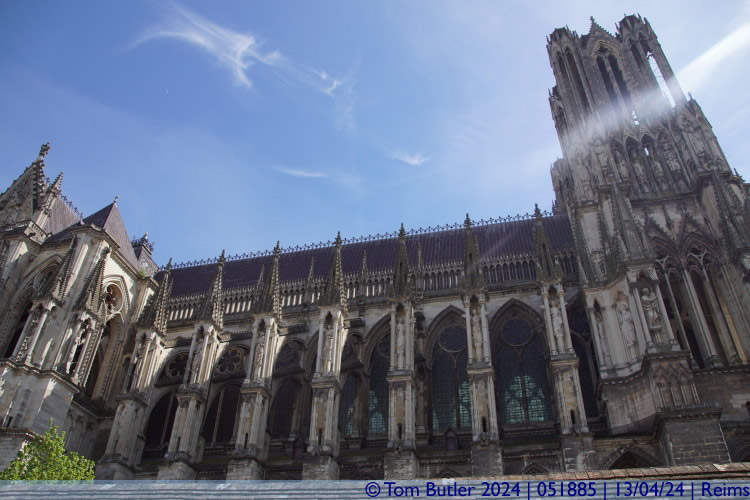 Photo ID: 051885, Side view of the cathedral, Reims, France