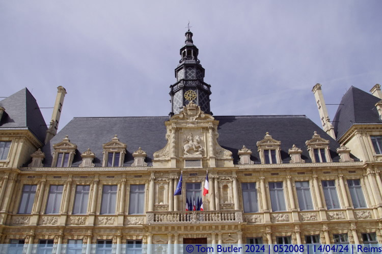 Photo ID: 052008, Town Hall tower and balcony, Reims, France