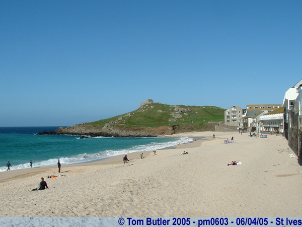 Photo ID: pm0603, The beach in front of the Tate gallery, St Ives, Cornwall