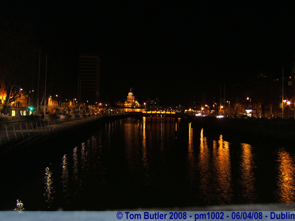 Photo ID: pm1002, Looking down the Liffey at night, Dublin, Ireland