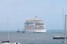 Photo ID: 022077, Cruise ship reversing (67Kb)